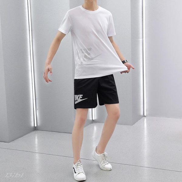 Sports clothing - Image 6