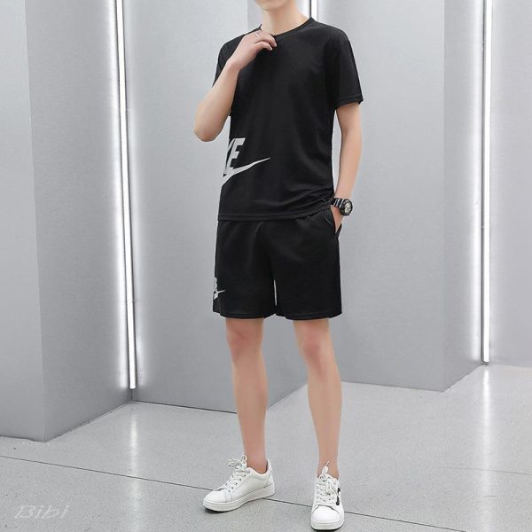 Sports clothing - Image 3