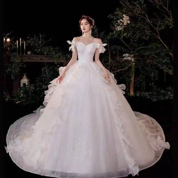 Wedding dress